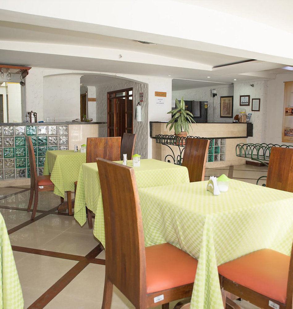 Hotel Ayenda 1223 Porton De La 10 Medellín Zewnętrze zdjęcie