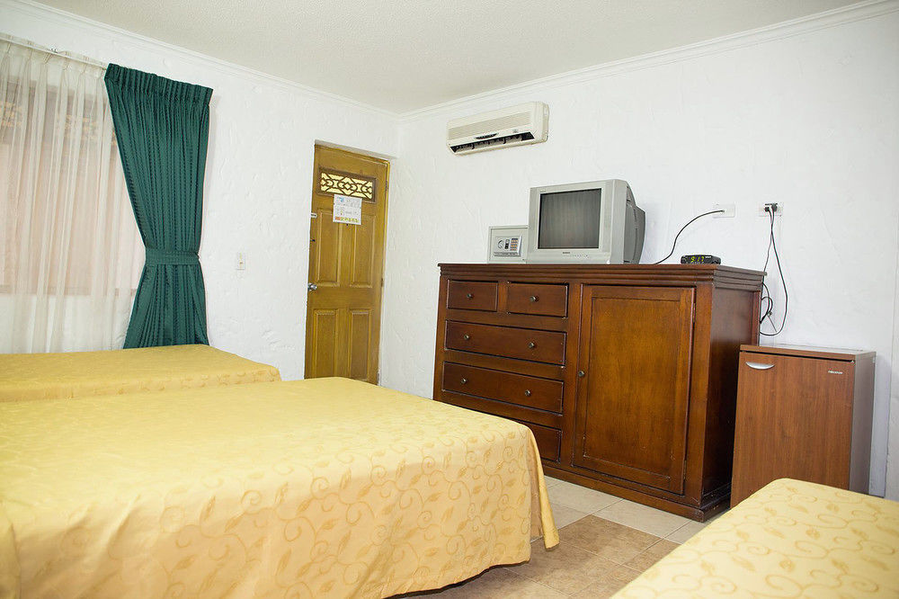 Hotel Ayenda 1223 Porton De La 10 Medellín Zewnętrze zdjęcie
