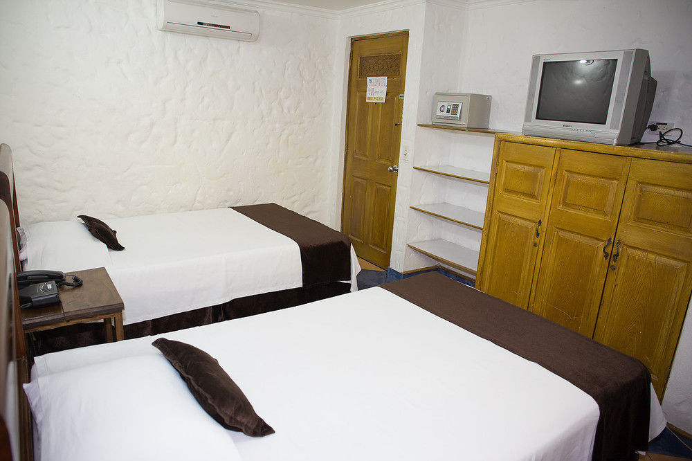 Hotel Ayenda 1223 Porton De La 10 Medellín Zewnętrze zdjęcie