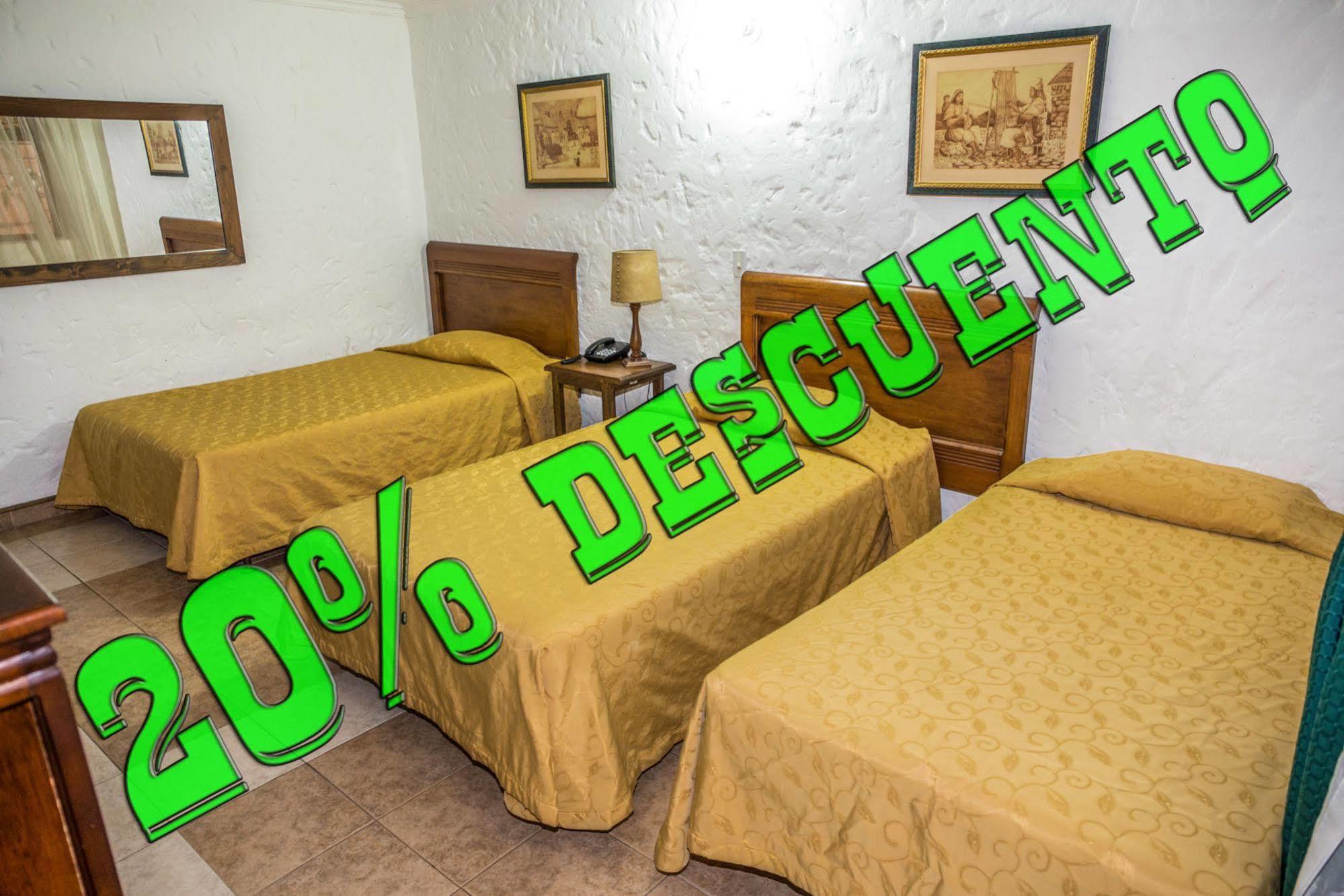 Hotel Ayenda 1223 Porton De La 10 Medellín Zewnętrze zdjęcie