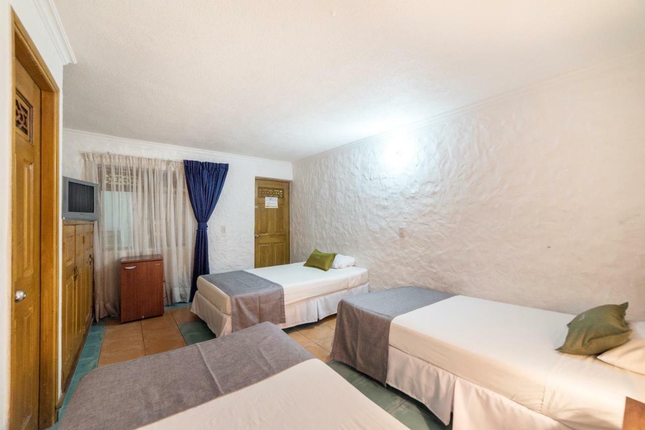 Hotel Ayenda 1223 Porton De La 10 Medellín Zewnętrze zdjęcie