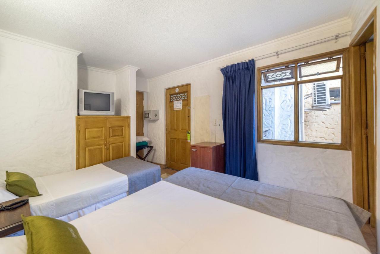 Hotel Ayenda 1223 Porton De La 10 Medellín Zewnętrze zdjęcie